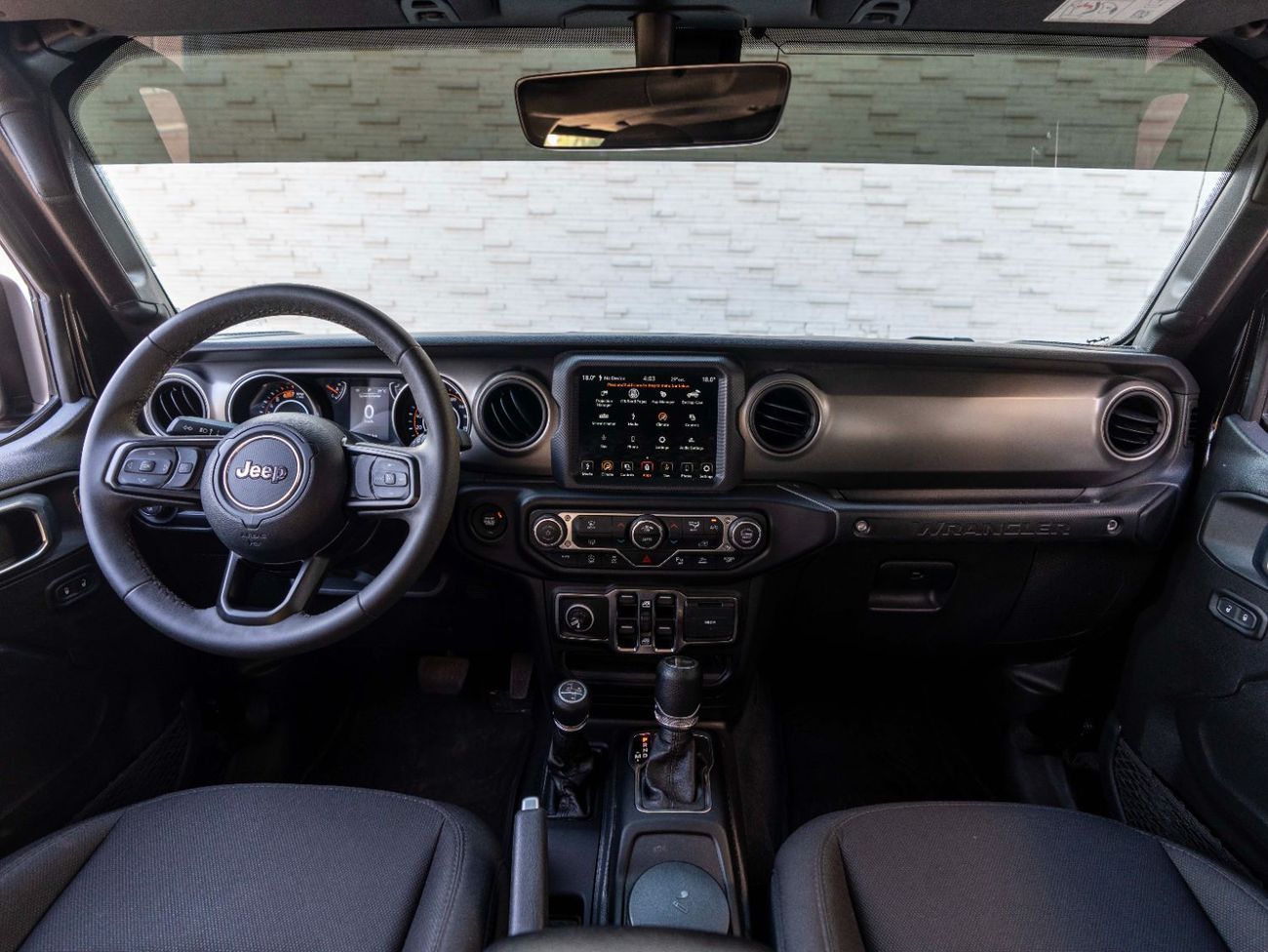 جيب رانجلر Unlimited Sport 3.6L A/T