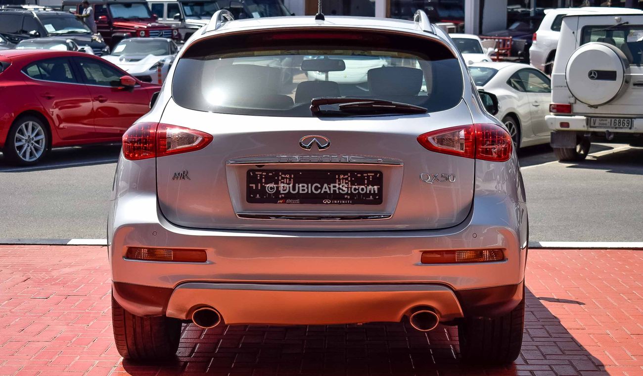 Infiniti QX50 3.7