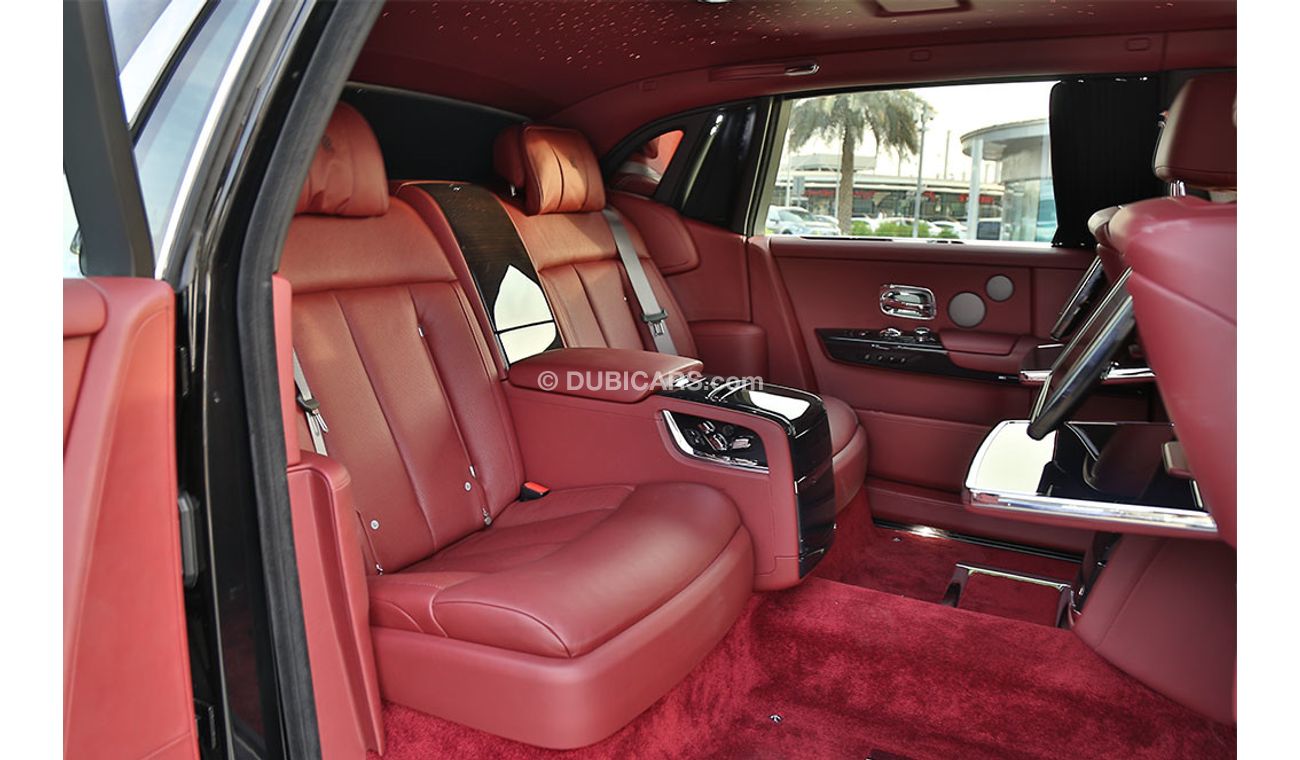 Rolls-Royce Phantom EWB 2020 3 Yrs Warranty/Service