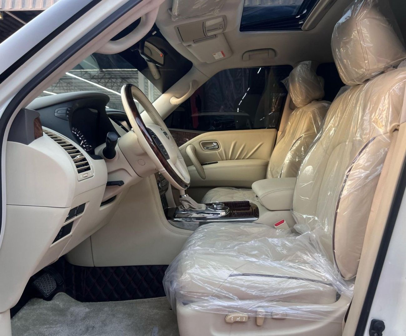 نيسان باترول SE Platinum 5.6L