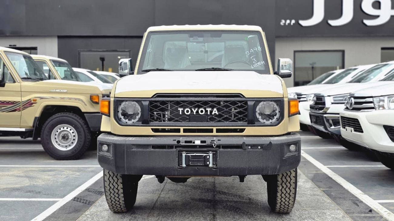Toyota Land Cruiser 70 Toyota Land Cruiser 79, Saudi specifications, full option
