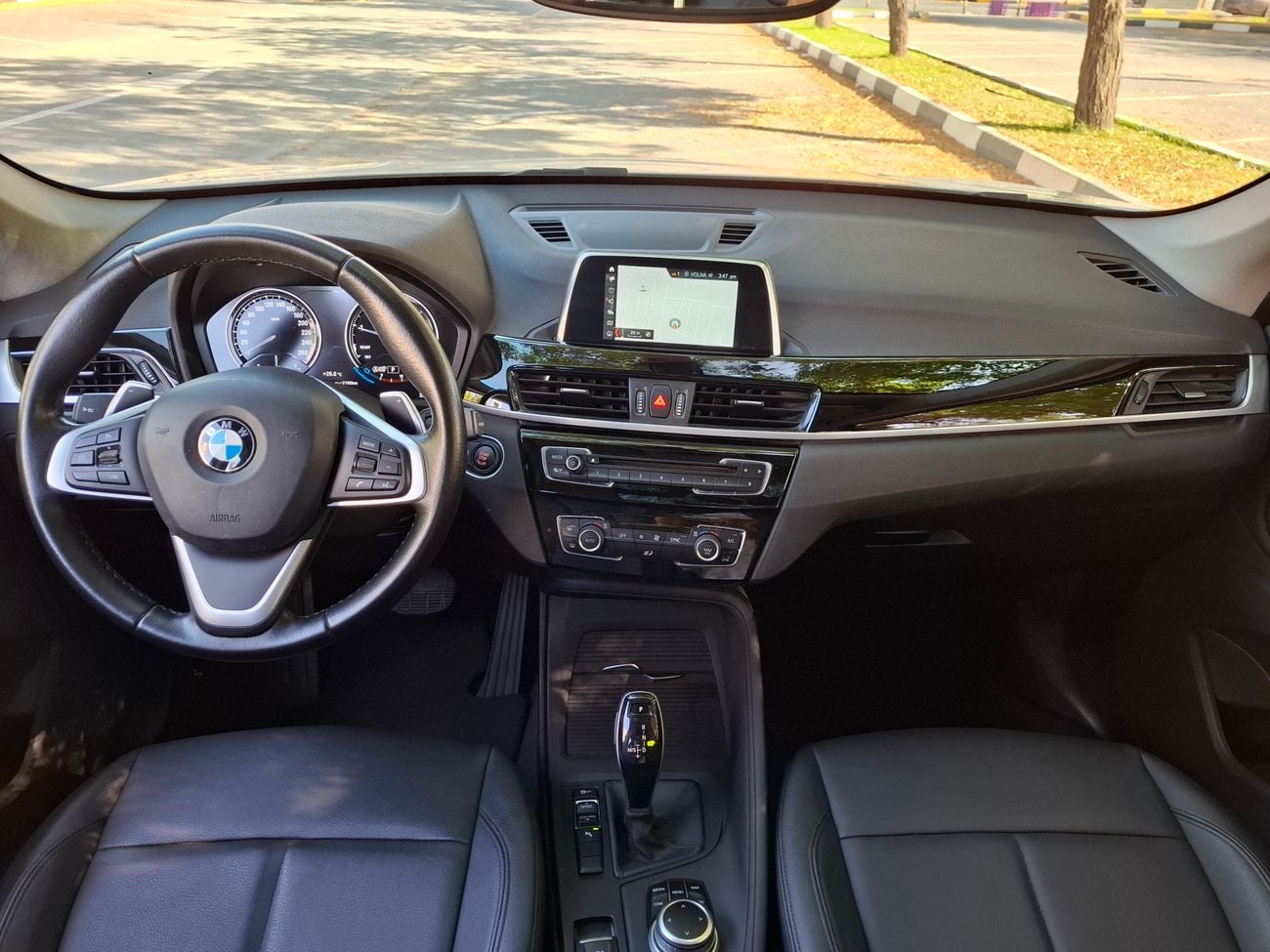 بي أم دبليو X1