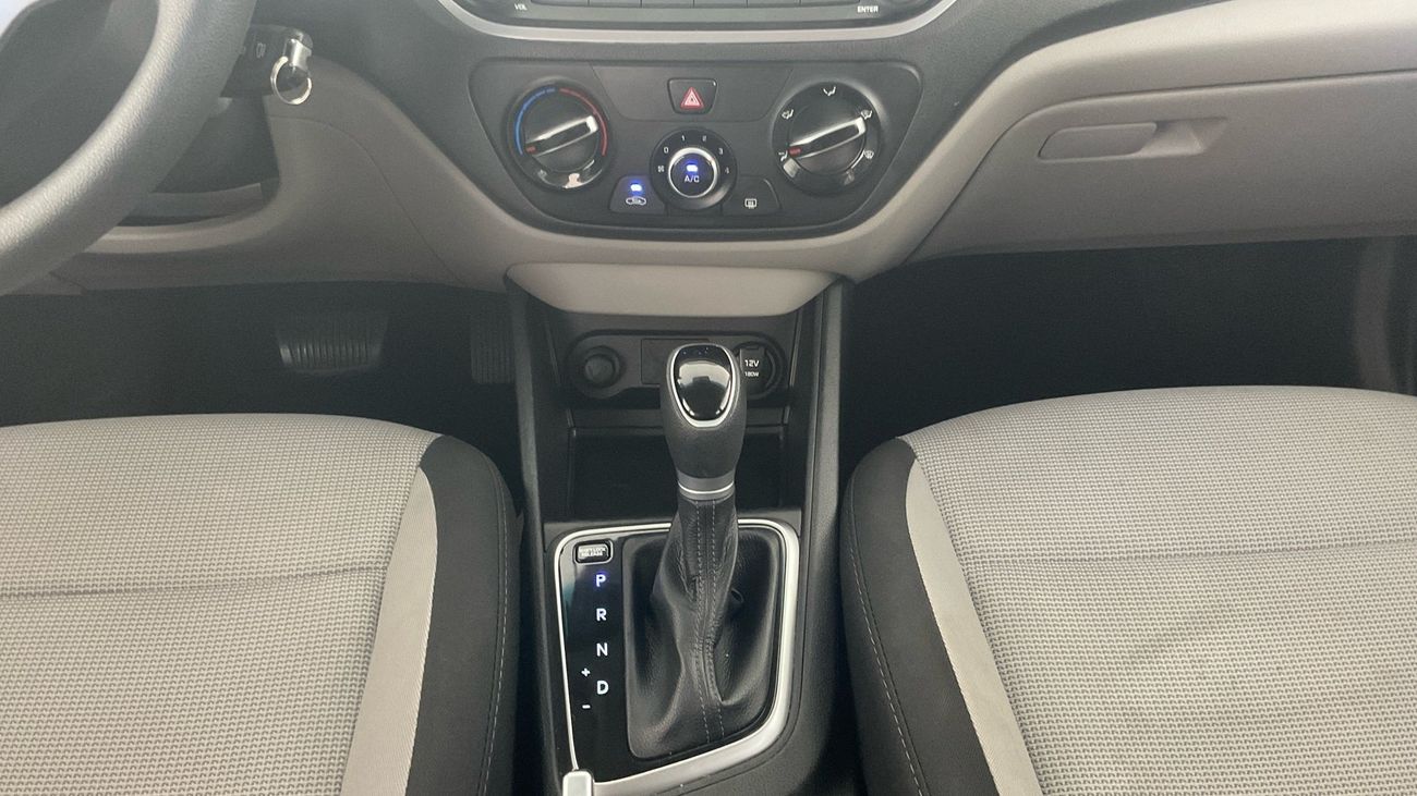 هيونداي أكسنت 1.6 AUTO GL AUTO SMART PLUS | شامل الضمان | 0 ﺪﻔﻋﺓ ﺃﻮﻟﻯ
