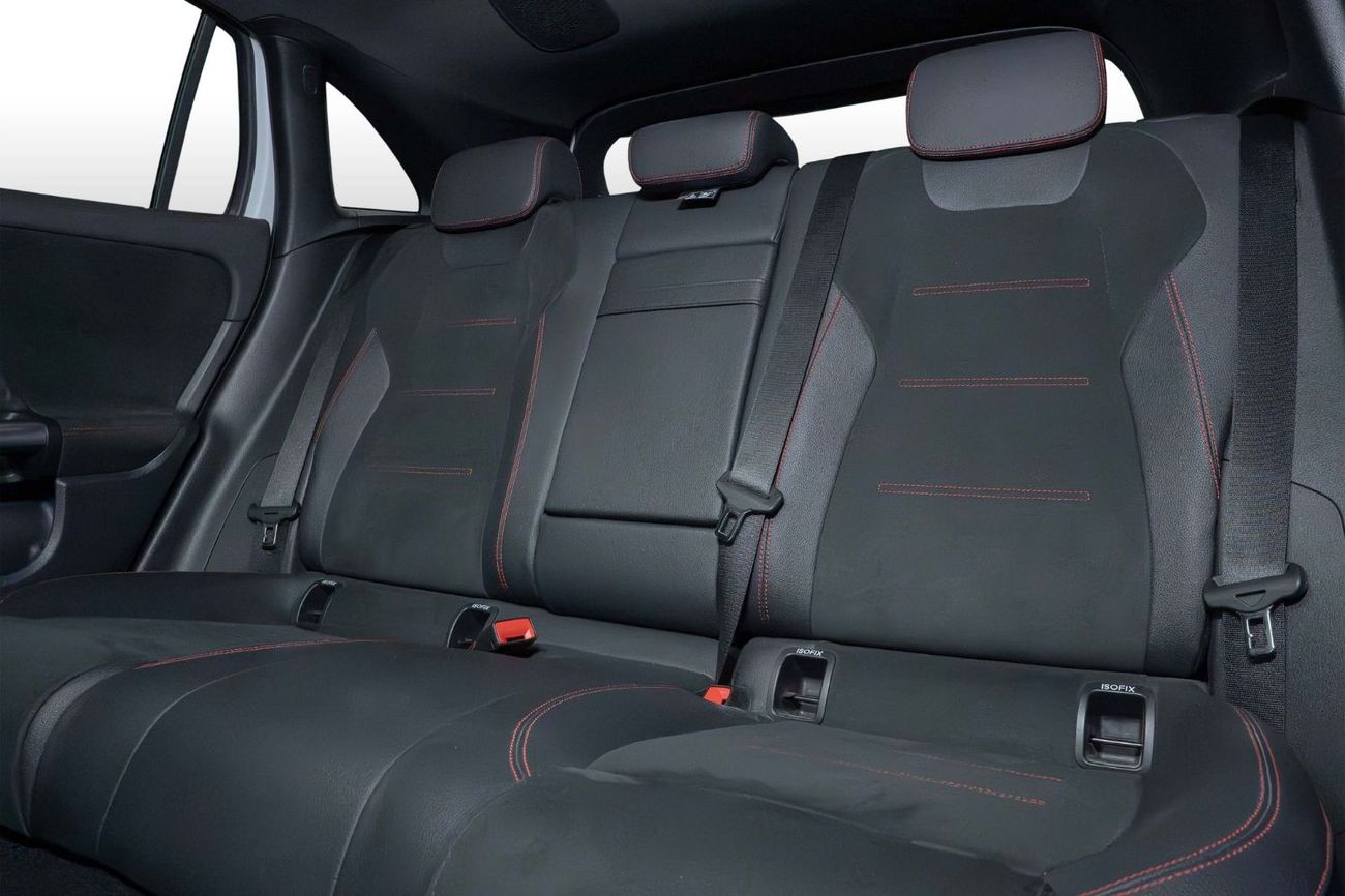 مرسيدس بنز EQA 350 0% Downpayment | AED 1,796 P/M | EMC Mercedes-Benz Service and Warranty Package Until 2028