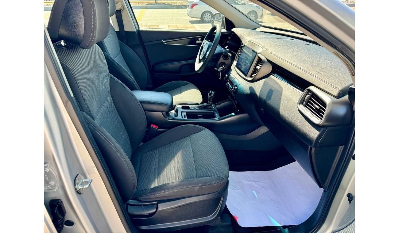 Kia Sorento LX 2.4L 860x48-Monthly l GCC l Cruise, Camera, GPS l Accident Free