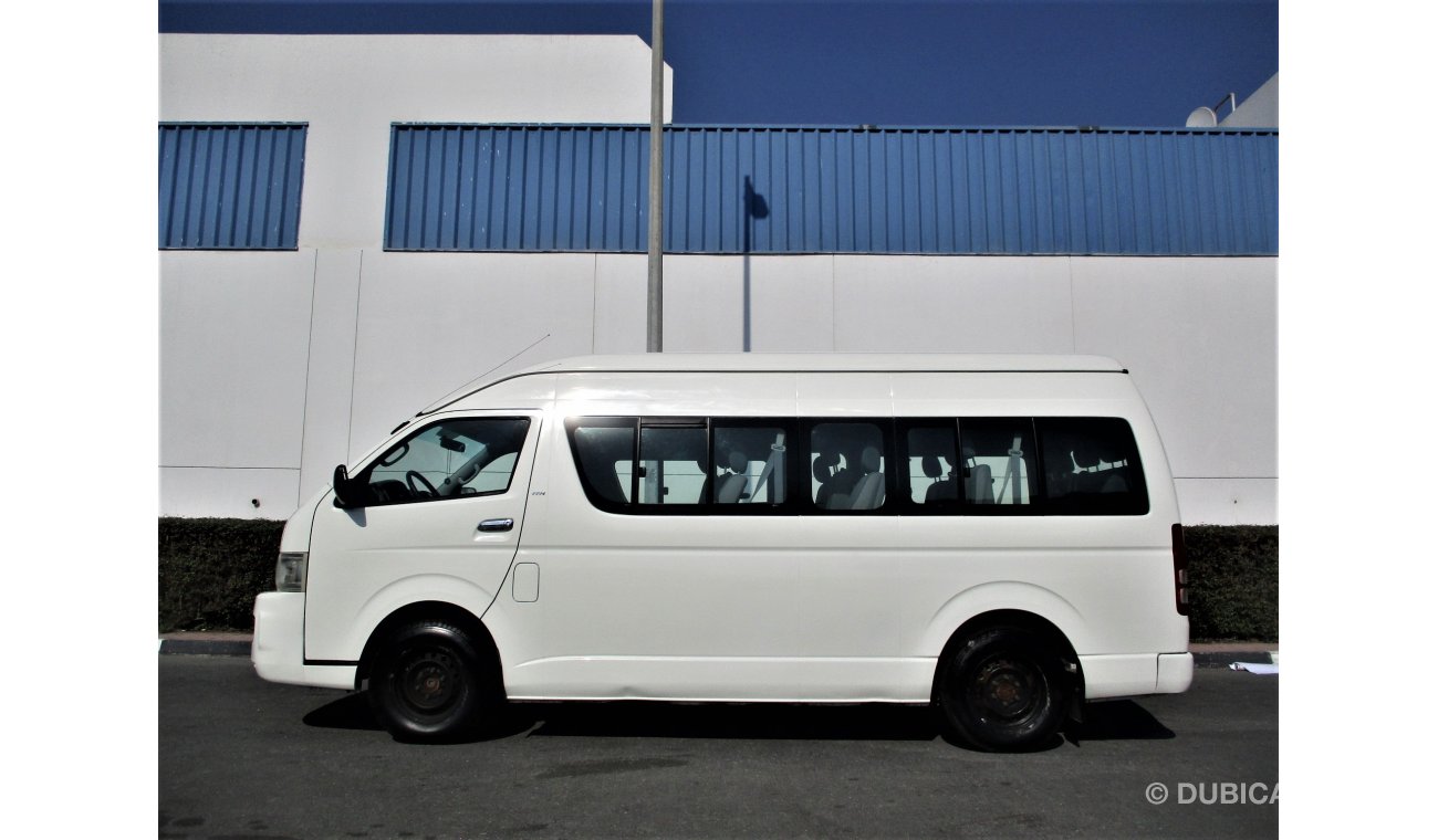 Toyota Hiace TOYOTA HIAC HIGHROOF 15 PASSENGER 2010 LOW KM