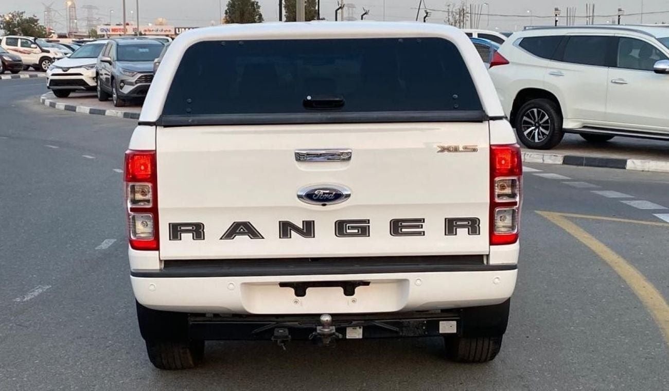 Ford Ranger STD Diesel 3.2 Liter Right Hand Drive Automatic 4WD T.V FM Radio