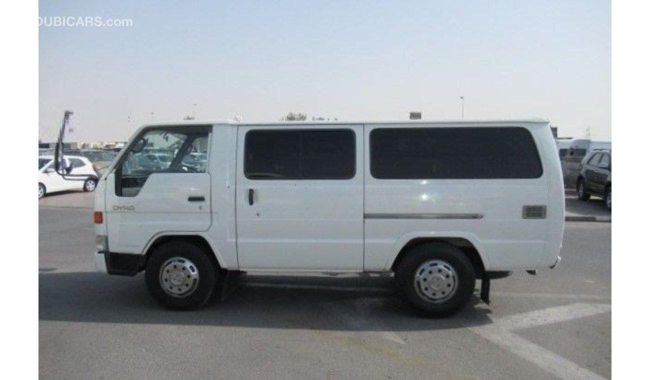 تويوتا داينا Toyota Dyna Van Right Hand Drive (Stock PM 830)