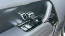 Land Rover Range Rover SV LWB P615 4.4L SPORT EDITION ONE V8 AT