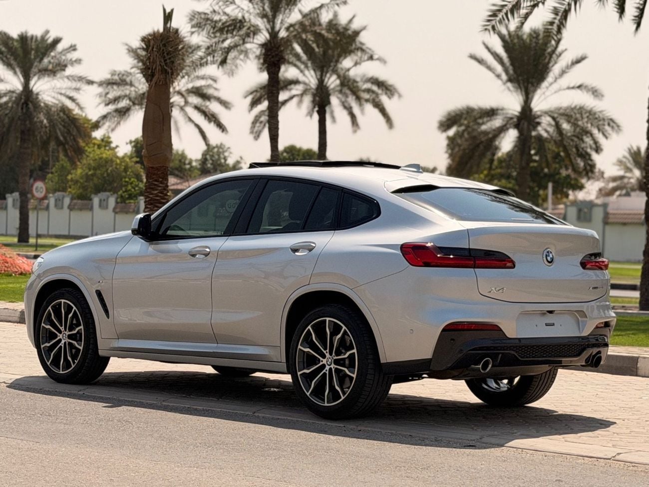 BMW X4 XDRIVE 30I M SPORT PACK