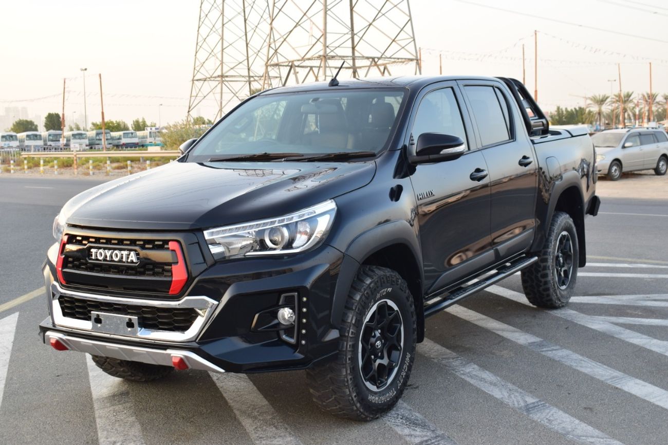 Toyota Hilux PICKUP  DIESEL  AUTOMATIC FULL GEAR OPTIONE (RUGGED)  2.8L 4X4 RIGHT HAND DRIVE