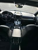 Porsche Cayenne S V8 4.8 Liters (400 HP) - Full Service - Full Options - Very Clean