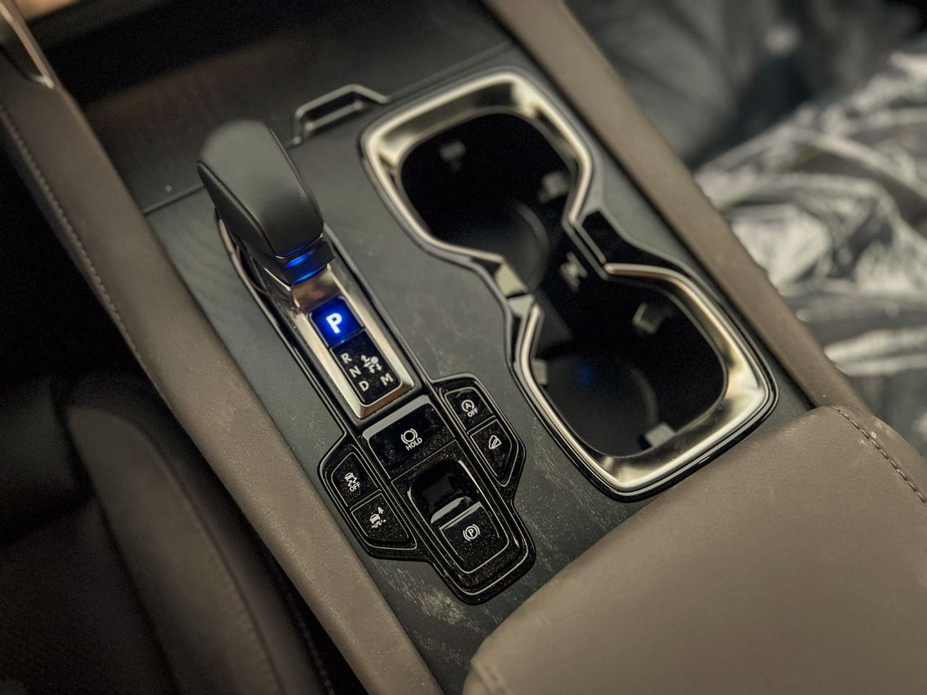 Lexus RX350 EXPORT ONLY - RX350 2.4L Signature V4