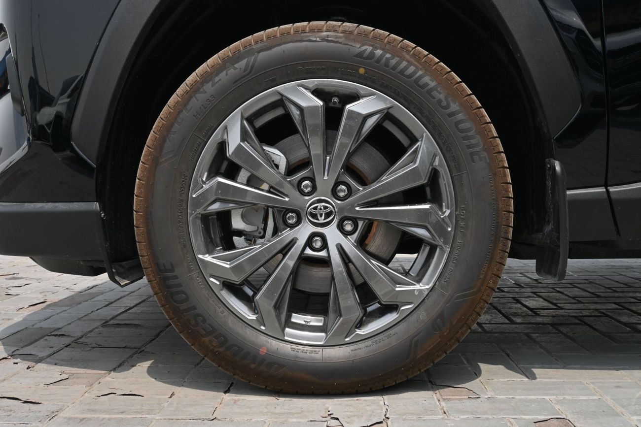 Toyota RAV4 Toyota RAV4 Limited 2.5L Hybrid, AWD, Model 2025 Color Black