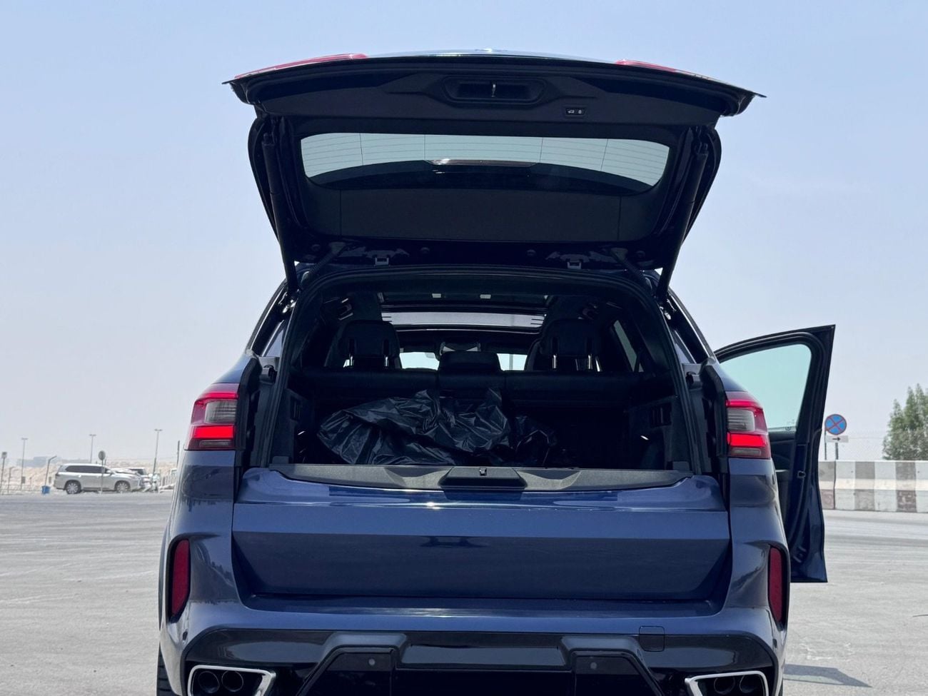 بي أم دبليو X5 M50i EXCLUSIVE