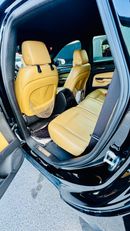 Cadillac SRX 3.6L 5 seats  4door