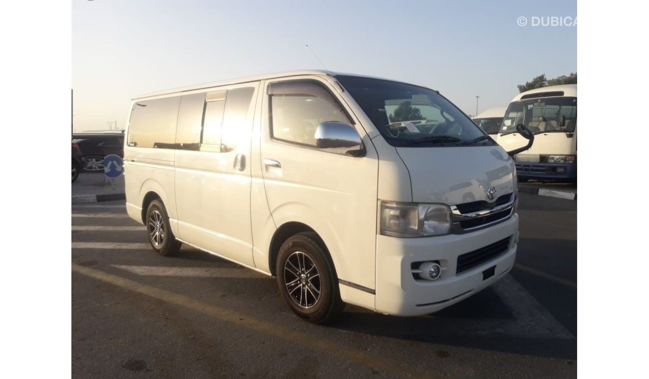 Toyota Hiace Hiace van RIGHT HAND DRIVE (Stock no PM 813 )