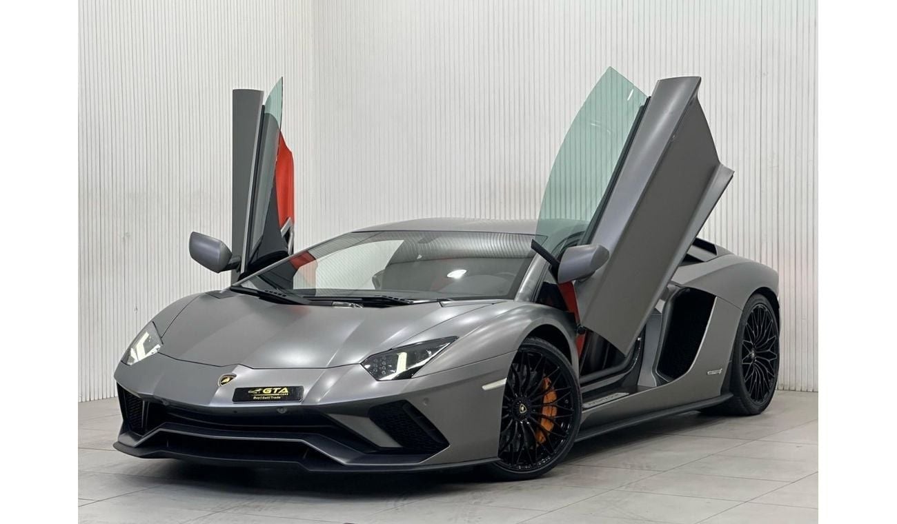 Lamborghini Aventador 2018 Lamborghini Aventador S, Full PPF,1 Year Warranty, Full Agency Service History, GCC