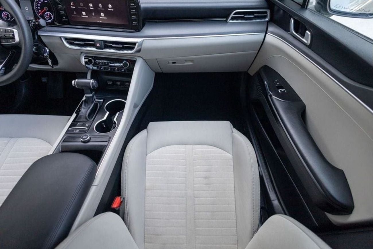 Kia K5 2.0L LX Kia K5 2023 GCC under Agency Warranty with Flexible Down-Payment.