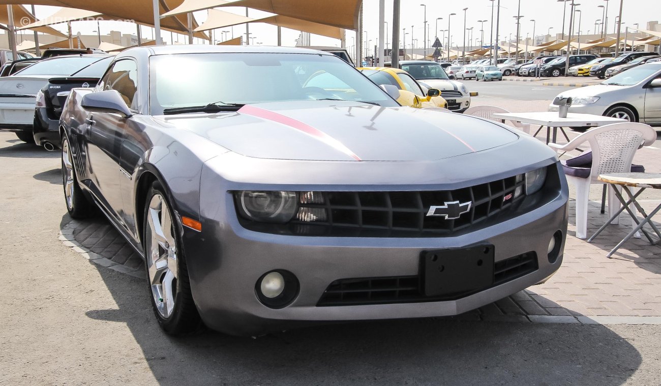 Chevrolet Camaro RS