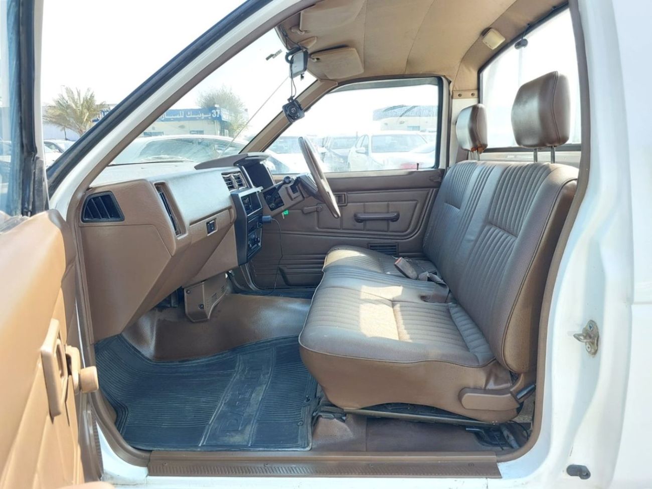 Nissan Pickup NISSAN DATSUN PICKUP RHD 1990 MODEL 1.6 L PETROL MANUAL(PM23324)