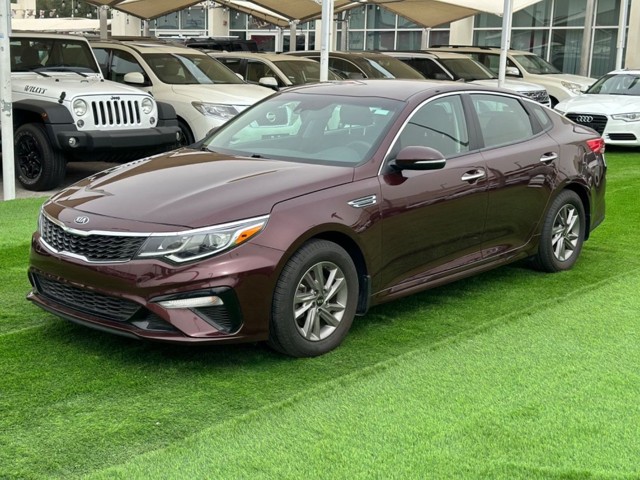 كيا أوبتيما GDI موديل 2020 السيارة حاله ممتازه من الداخل والخارج