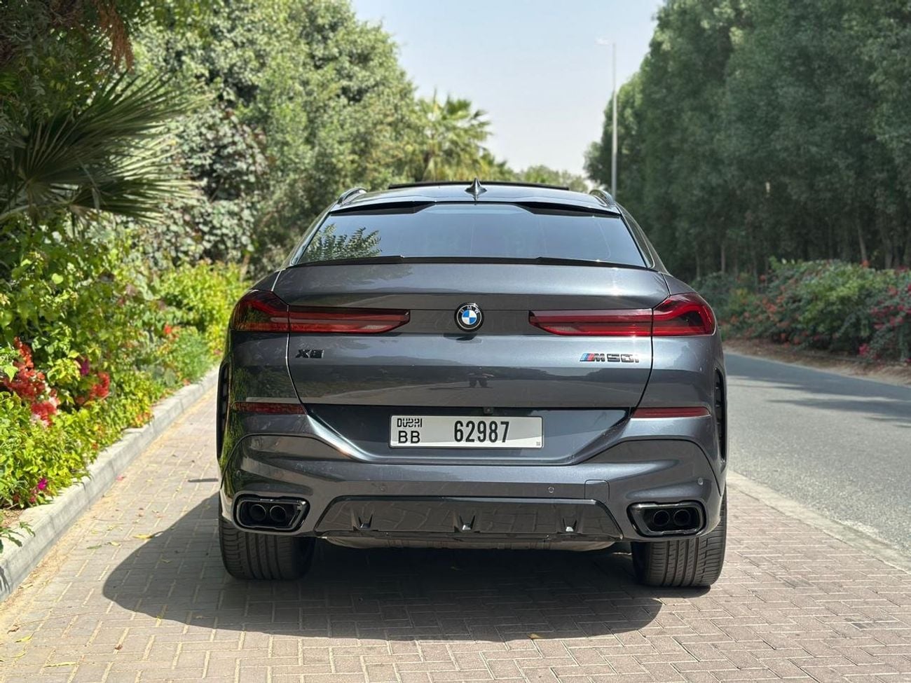 BMW X6 M50i 4.4L | 2022 | xDrive | GCC Specs | Twin Turbo V8 | Full Option | Perfect Condition
