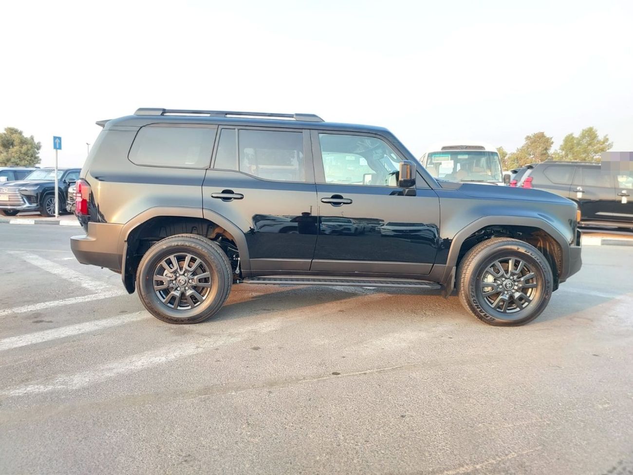 Toyota Land Cruiser TOYOTA LAND CRUISER SUV RHD 2025 MODEL 2.8 L DIESEL AUTOMATIC(PM22050)