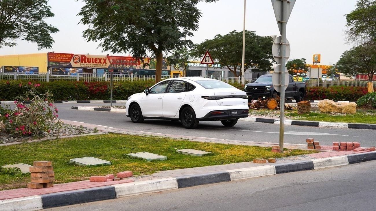 بي واي دي سيل 05 DM-i 2025 BYD Seal 05 DM-i | 1.5L Hybrid (Plug-In) | For Local Registration (55,000 AED)
