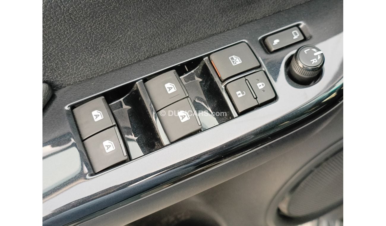 Toyota Hilux ADVENTURE, 2.8L DIESEL, A/T, "4" CAMERAS / FULL OPTION (CODE # 39248)