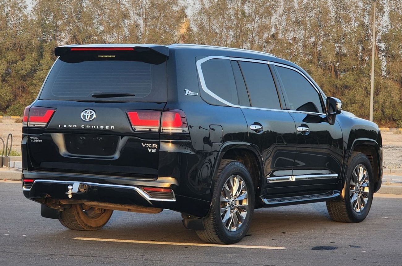 تويوتا لاند كروزر VX.R V8 upgrade 2023