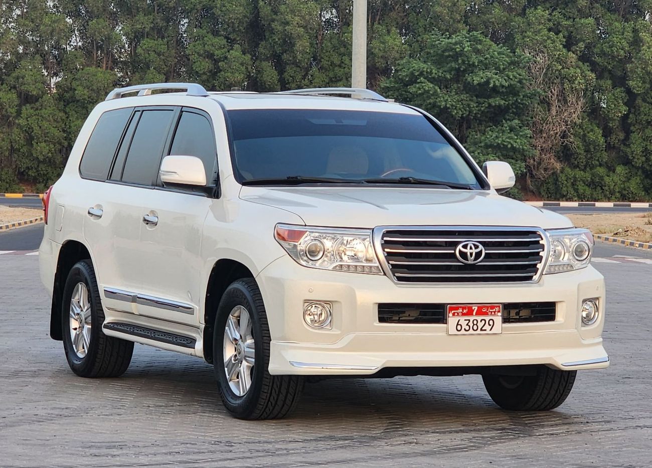 Toyota Land Cruiser GX.R V6