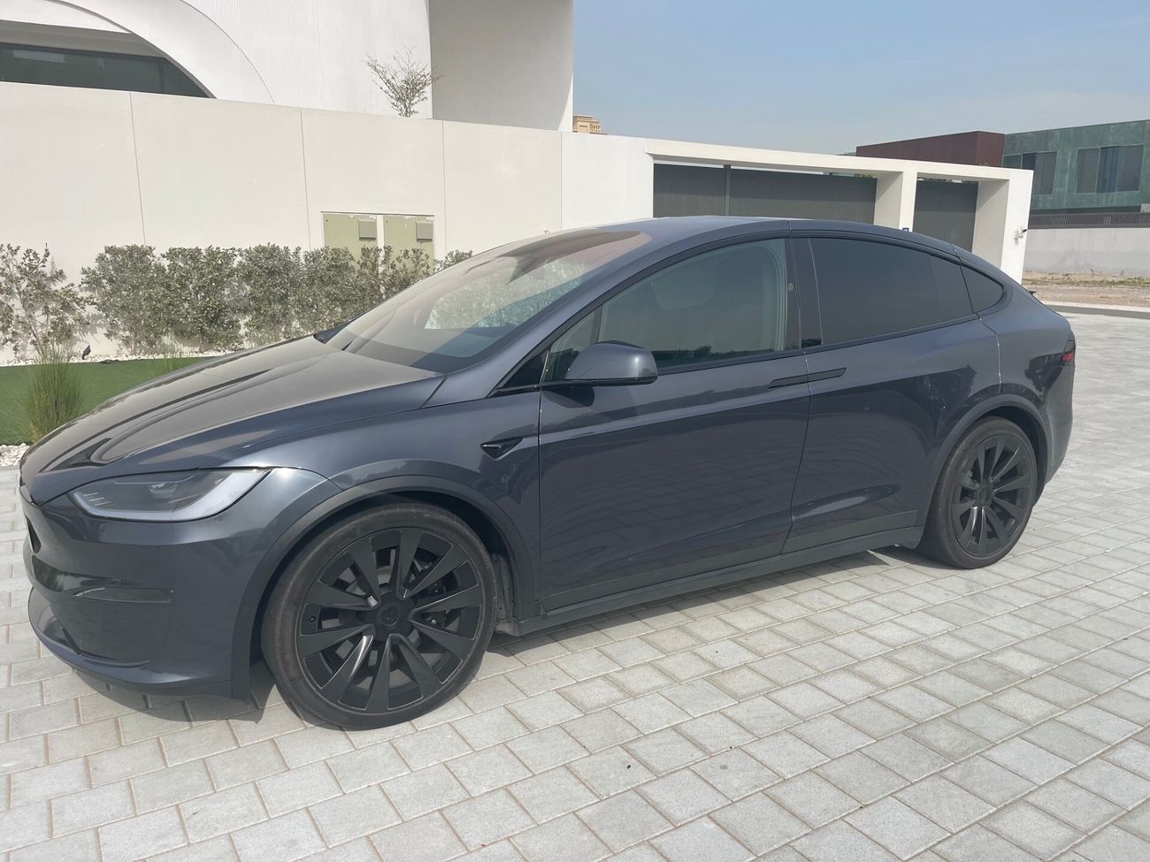 Tesla Model X Plaid (AWD)