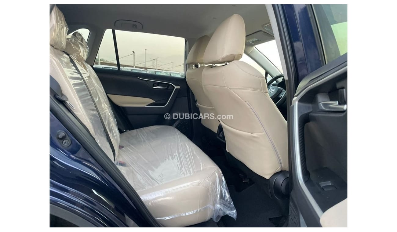 Toyota RAV4 2021 Toyota RAV4 XLE - 2.5L V4 MidOption+