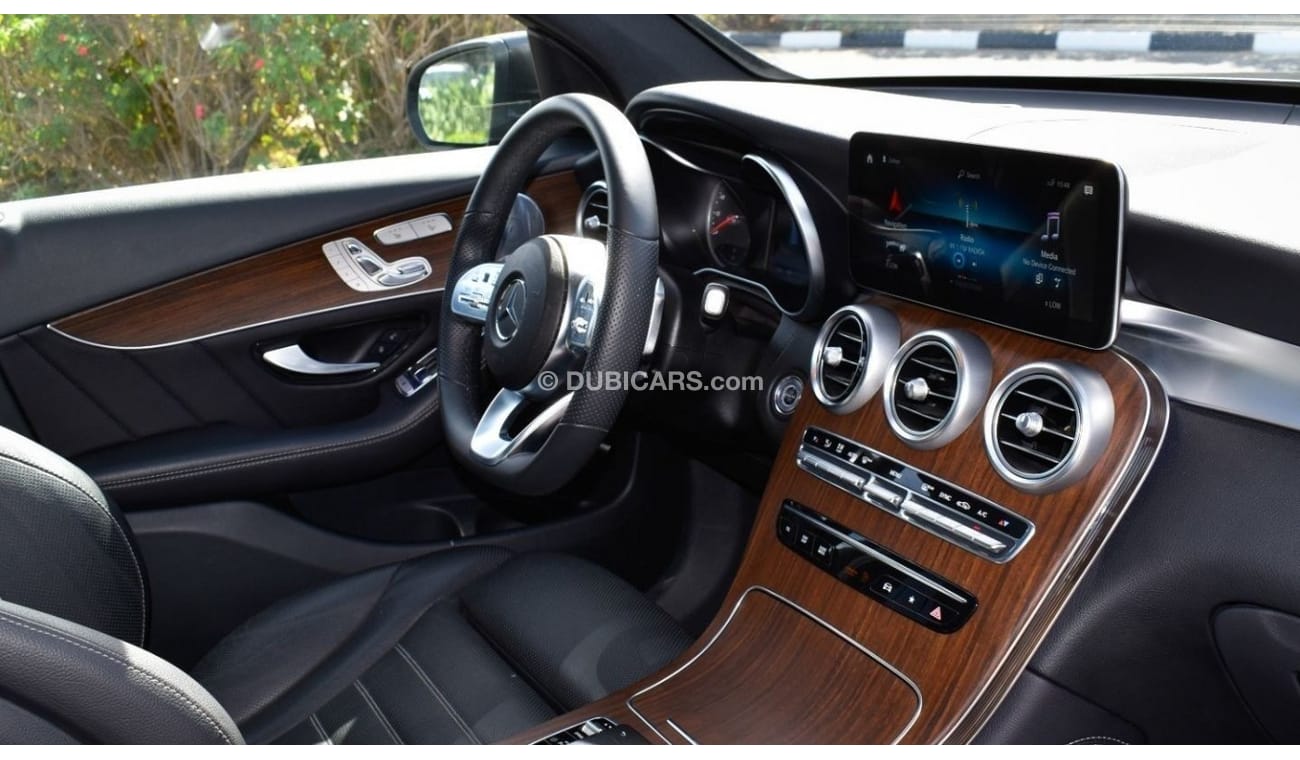 Mercedes-Benz GLC 300 4MATIC MERCEDES GLC300 AMG / 2021 / USA / Under Warranty