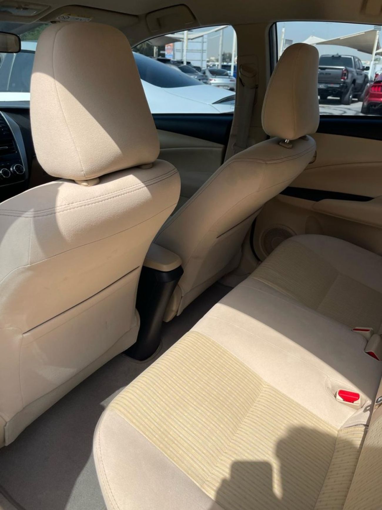 تويوتا يارس SE تويوتا يارس 1.5 سيدان 2021 خليجي صبغ وكاله بحاله ممتازه بدون حوادث