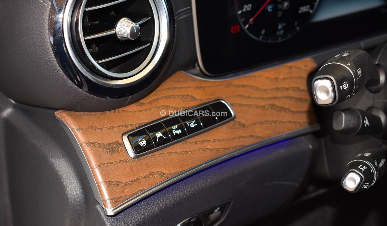 Mercedes-Benz E 400 4 Matic