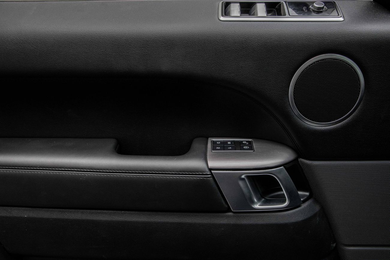 لاند روفر رينج روفر سبورت Range Rover Sport | 3,290 P.M | 0% Downpayment | RR SPORT || IMMACULATE!