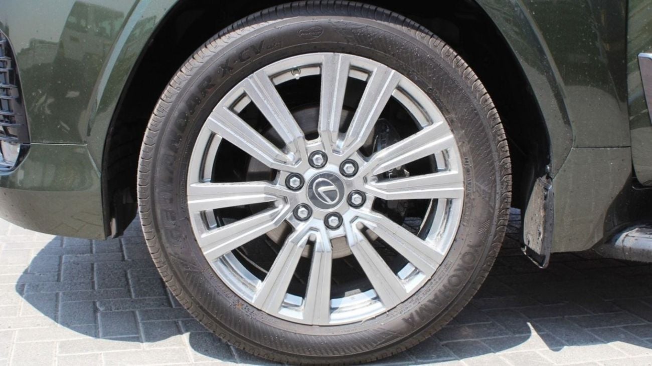 لكزس LX 600 LEXUS LX600 3.5L KURO AT (Export and Local)