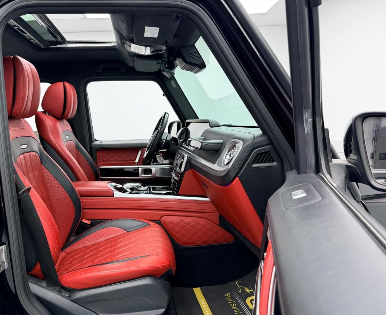 Mercedes Benz G63 AMG STANDARD 2022 Mercedes Benz G63 AMG, MB Warranty + Service Pack, Full MB Service History, Fully Loaded, GCC