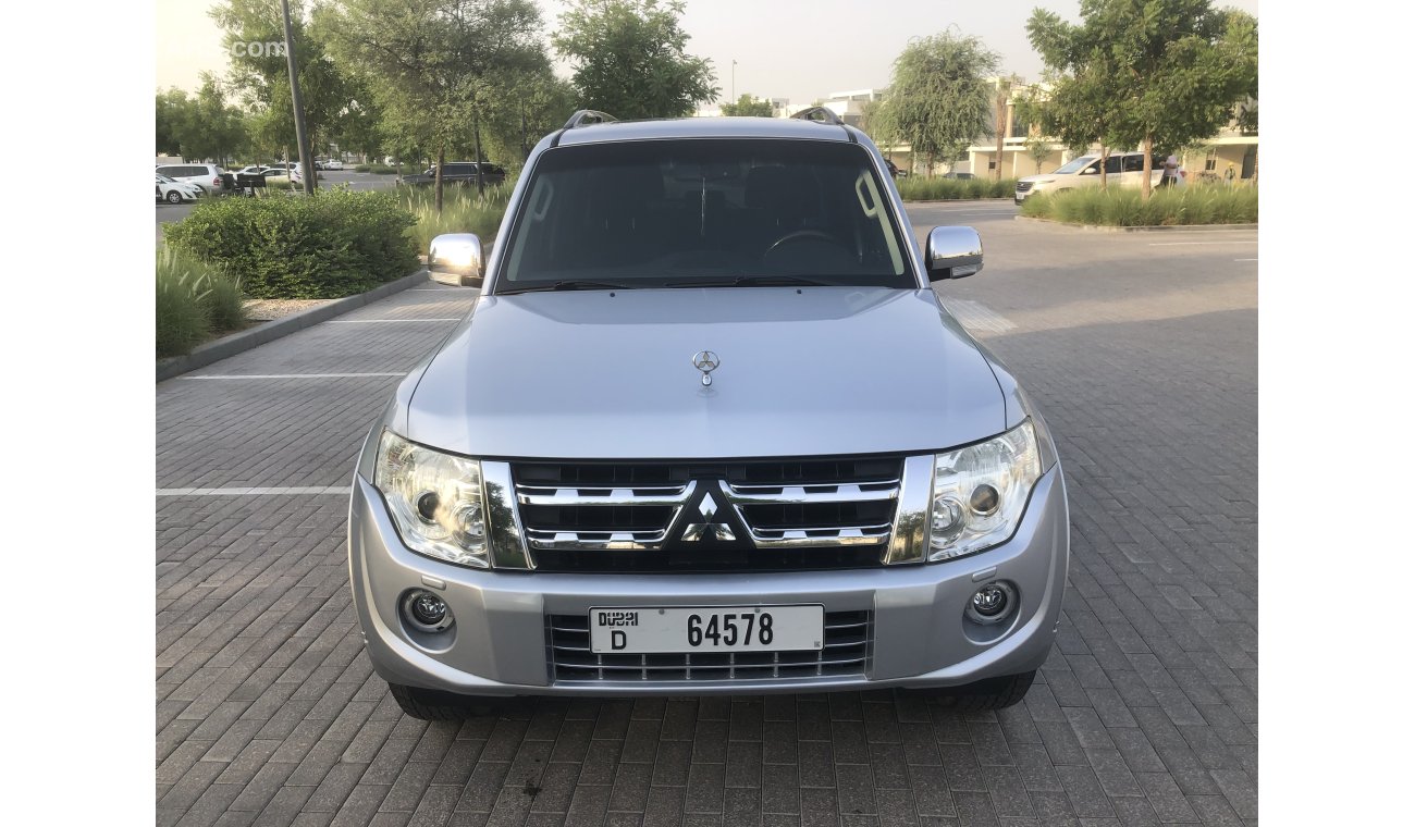 Mitsubishi Pajero GLS