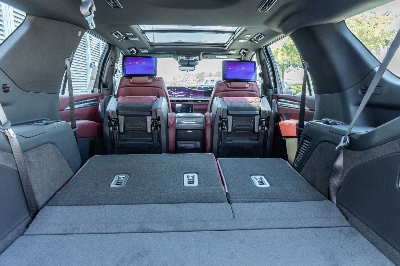 كاديلاك إسكالاد Premium Luxury 6.2L AWD Cadillac Escalade Premium Luxury Brand New - 2025 (Export)