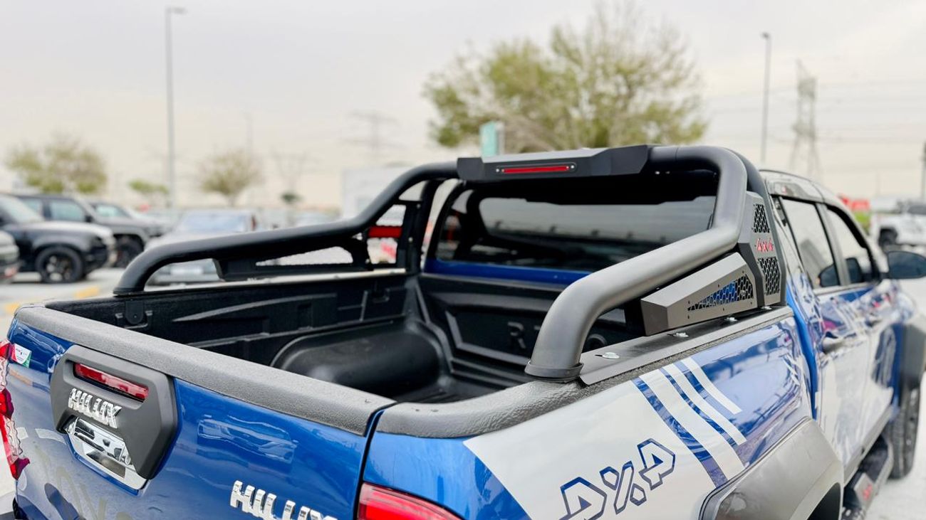 تويوتا هيلوكس -