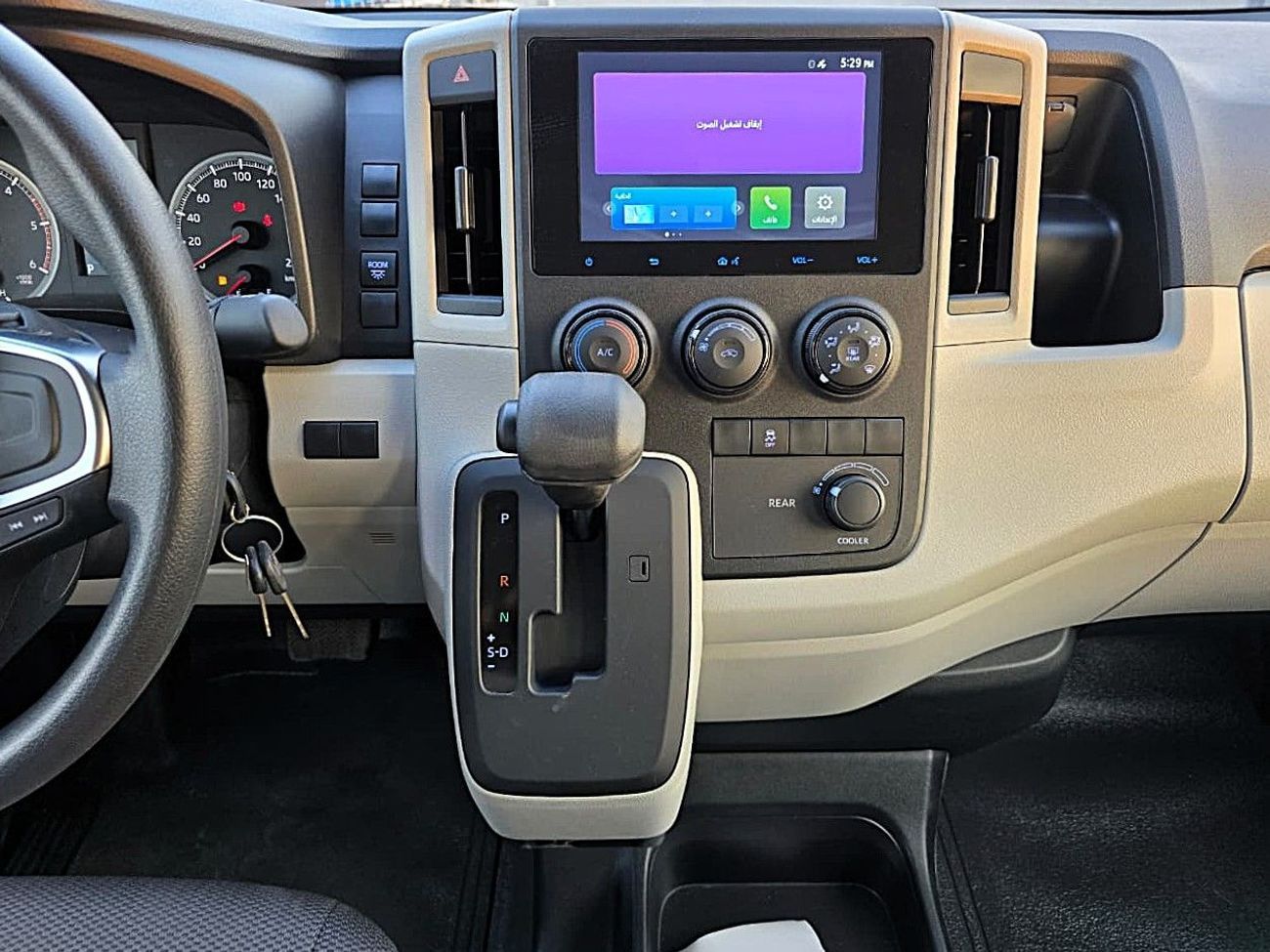 Toyota Hiace Toyota Hiace High Roof  Diesel  2.8L A/T With SunRoof 2025