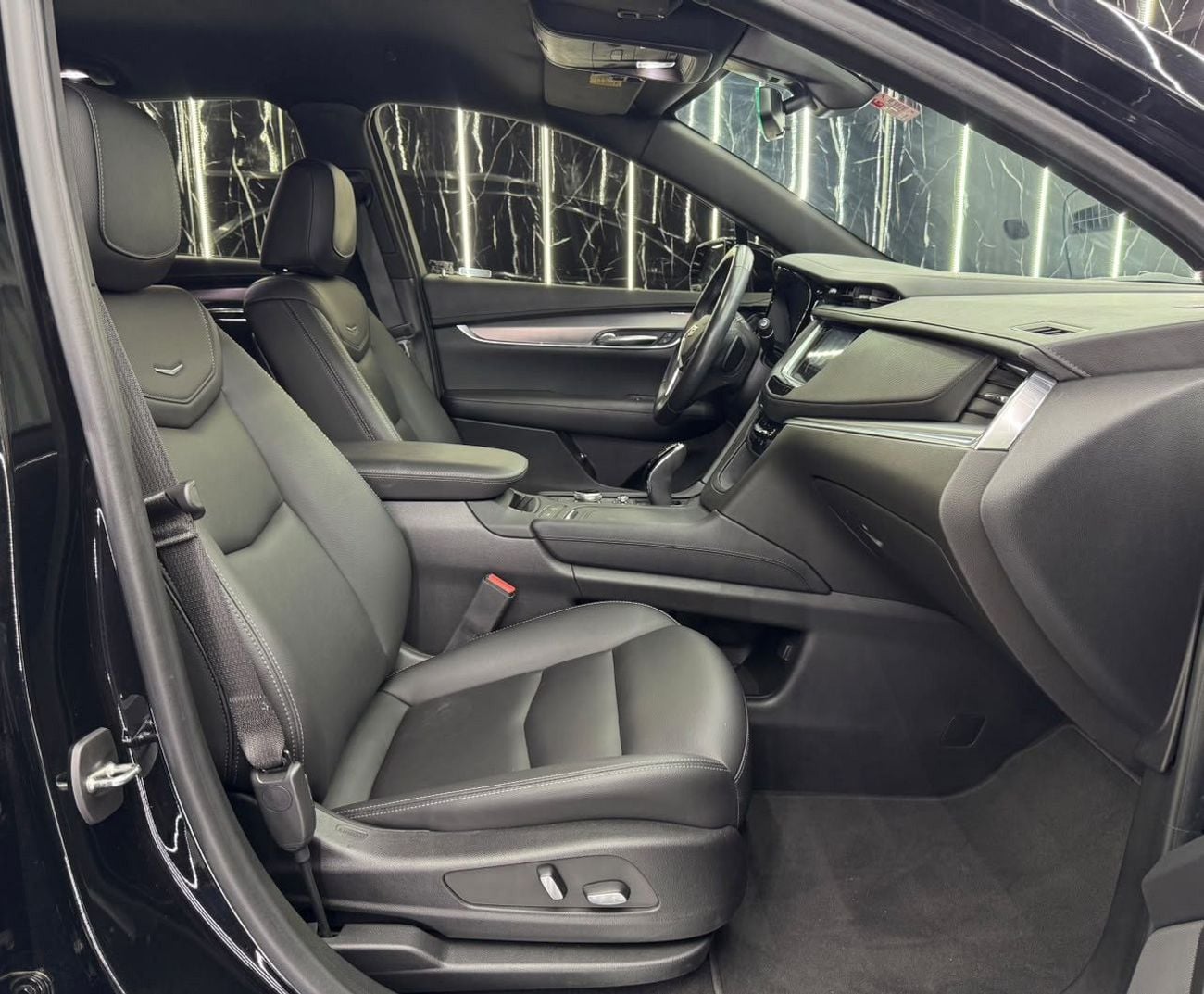 Cadillac XT5 LUXURY 2.0T