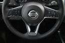 Nissan Navara LE 2.5L Petrol Manual 4WD For Local Reg.