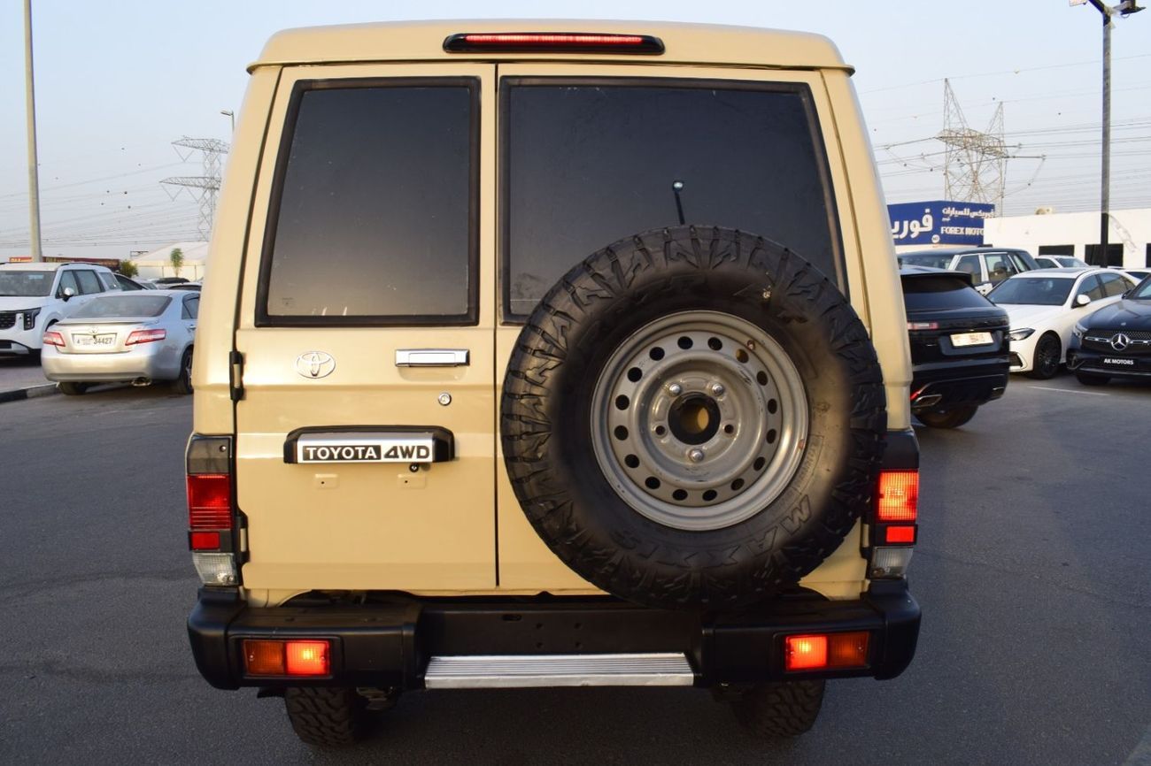 تويوتا لاند كروزر 70 2020 LAND CRUISER HARDTOP