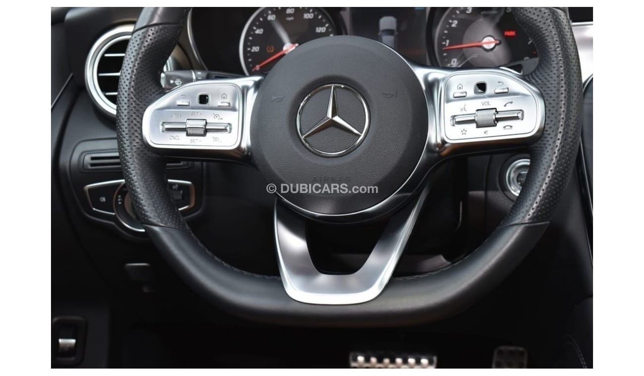 Mercedes-Benz GLC 300 4MATIC MERCEDES GLC300 AMG / 2020 / USA / Under warranty