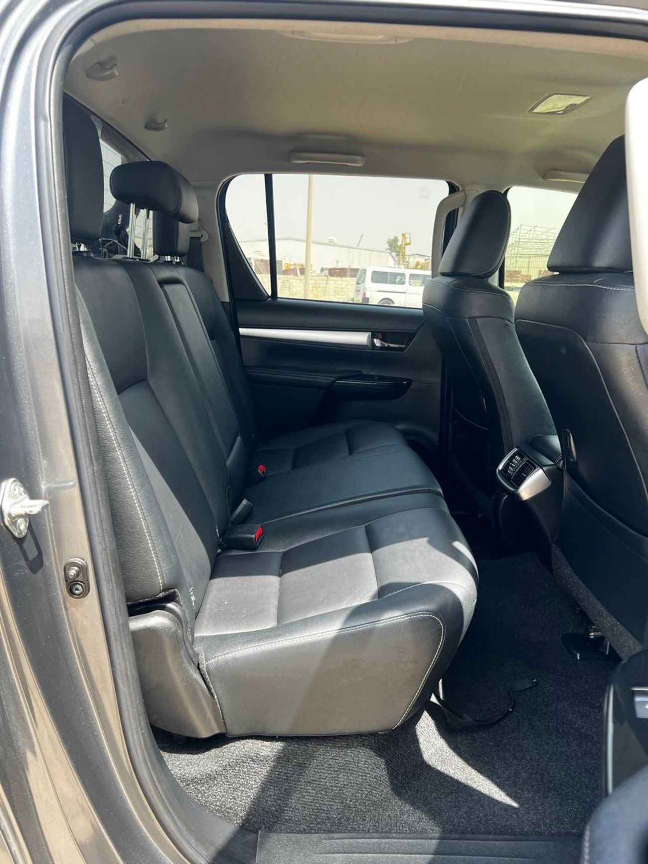 تويوتا هيلوكس