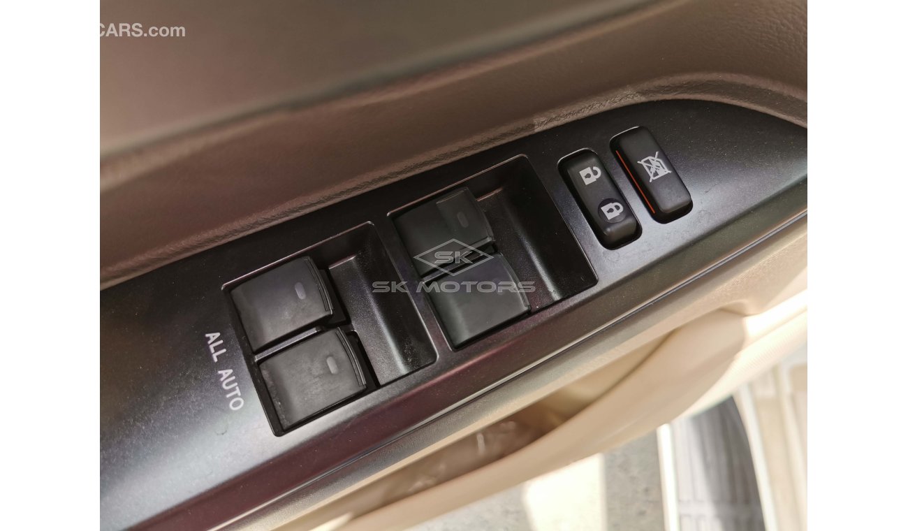 تويوتا لاند كروزر 4.0L, 18" Rims, Front Power Seats, Leather Seats, DVD, Rear Camera, Sunroof (CODE # GXR07)